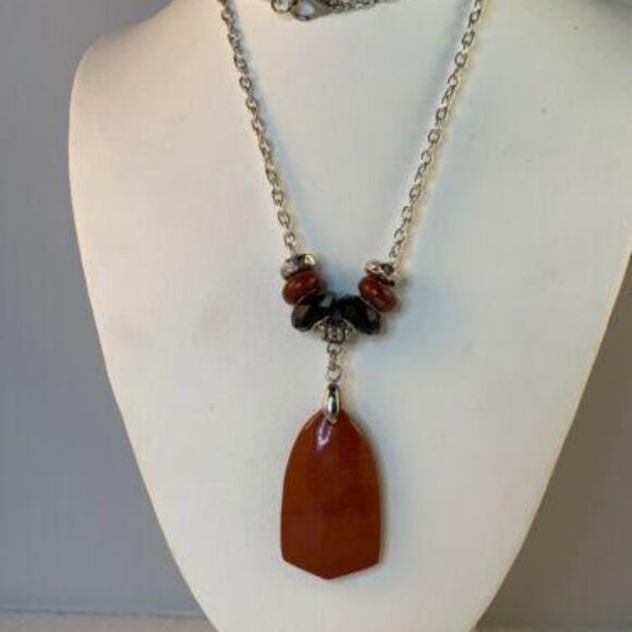 Silver Tone Cable Chain Necklace With Red Jasper Pendant (NA109) - Picture 2 of 3